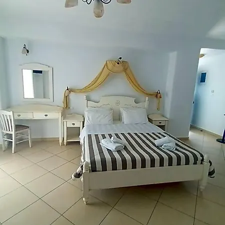 Theofanis Hotell Agia Anna (Naxos)