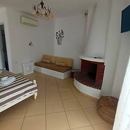 Hotell Theofanis *