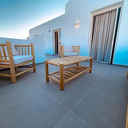 Theofanis Hotell